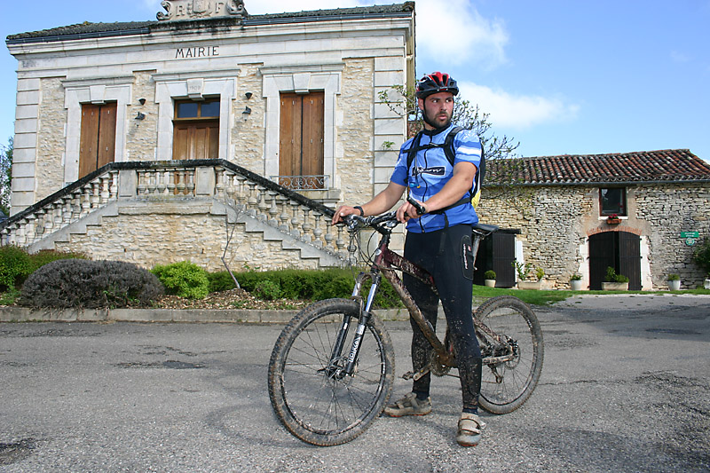 jcb_2009_10_à Aujols.jpg